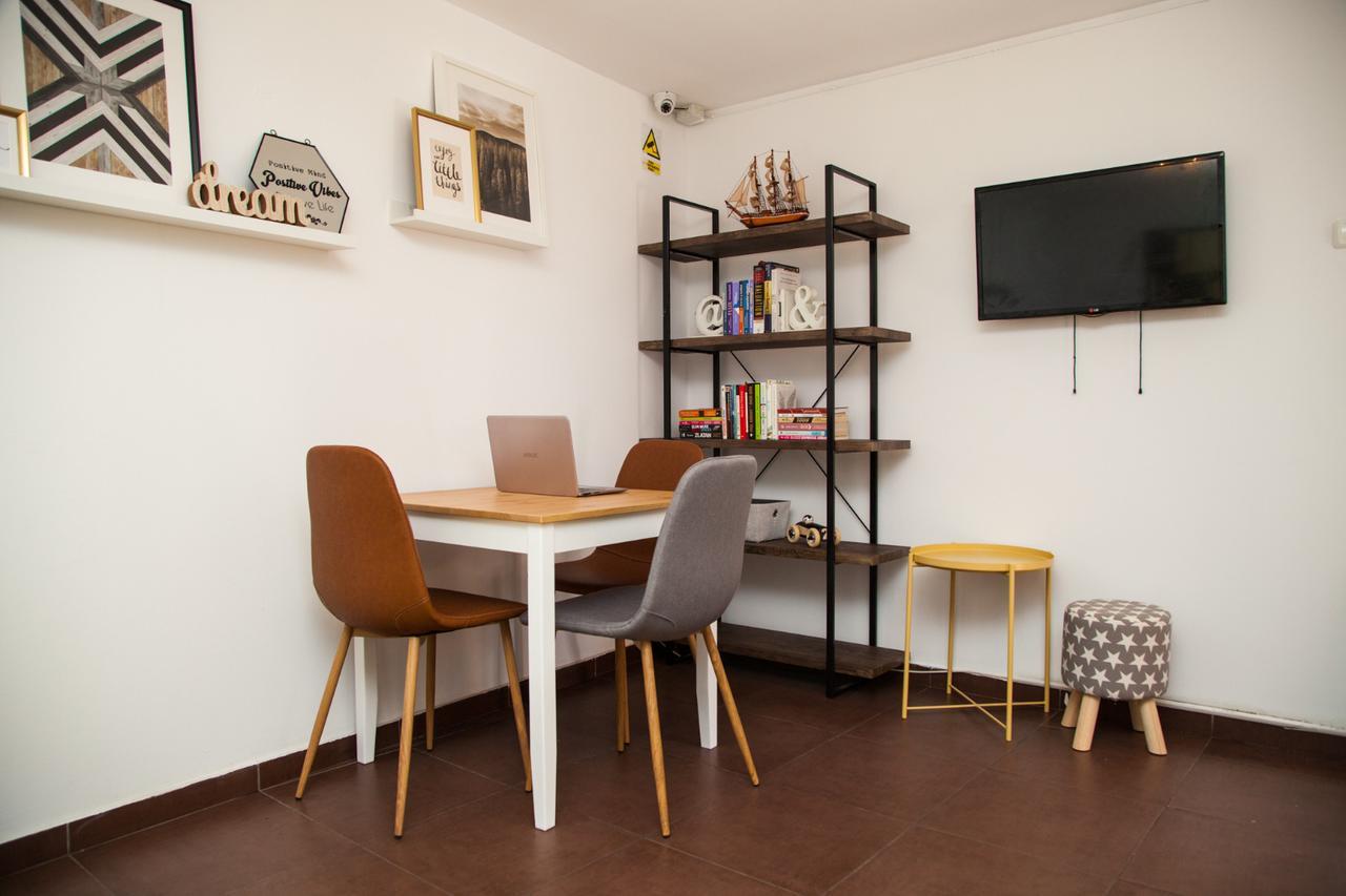 Smart Rooms Bucarest Exterior foto
